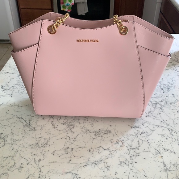 Michael Kors Handbags - Micheal Kors Purse